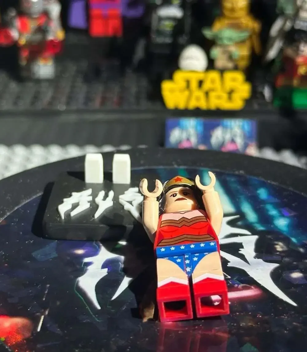 LEGO DC Comics Super Heroes Wonder Woman Minifigure (sh0004)